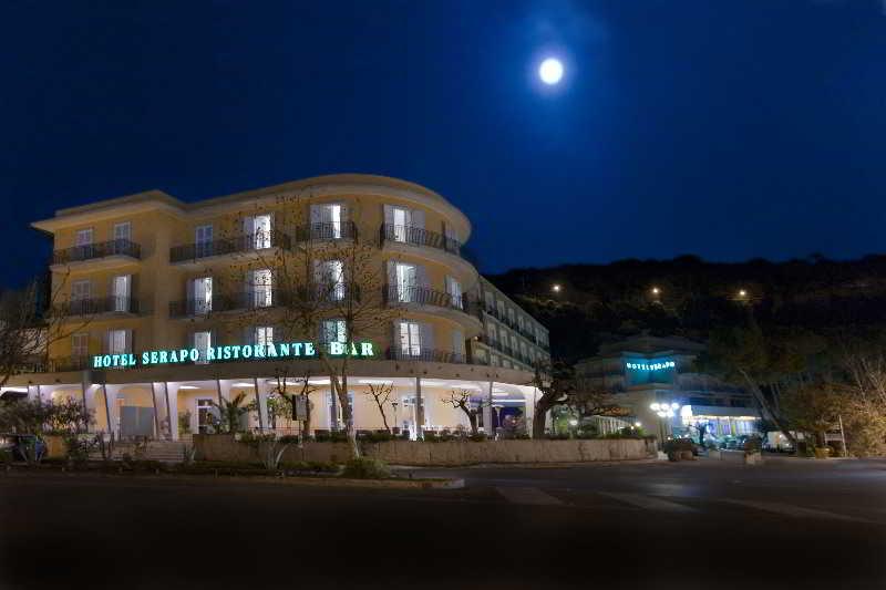 Hotel Serapo Gaeta Exterior foto